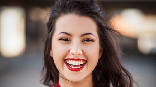 5 Tips For Glowing Skin - Wash Your Face The Right Way